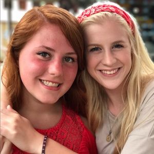 Meet your Posher, Katelyn